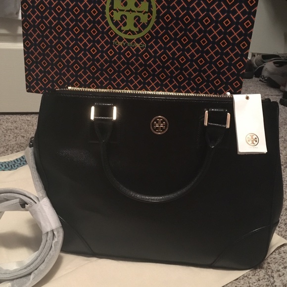 Tory Burch Handbags - 👜 Tory Burch Robinson Double Zip Tote NWT 💼